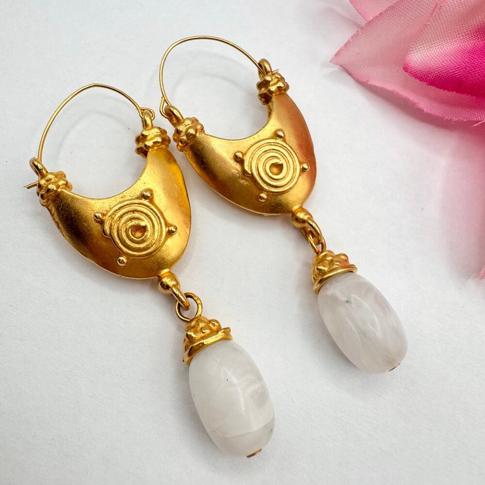 Etruscan Style Matte Gold Tone Spiral Motif Dangle Earrings Swirled Lucite Drops
